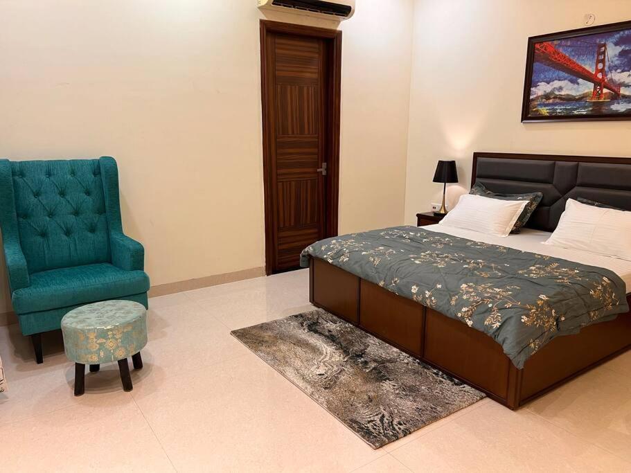 5Bhk Home Away From Home At Ranjit Avenue Amritsar Buitenkant foto